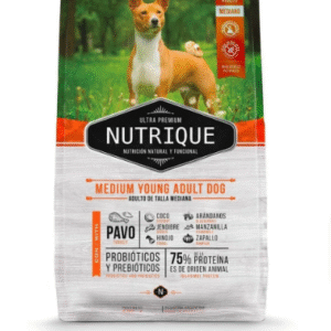 Nutrique Perro Medium Young Adulto 3 KG